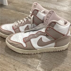 Nike Women's High-Top Sneakers in White and Pink